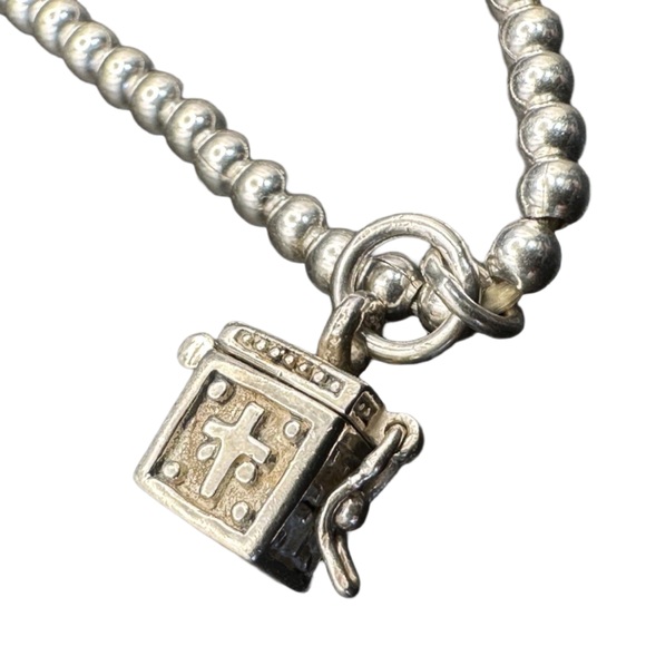 Silpada Child’s Vintage Sterling Silver Adorable Prayer Box Bracelet or Pendant - Picture 7 of 8
